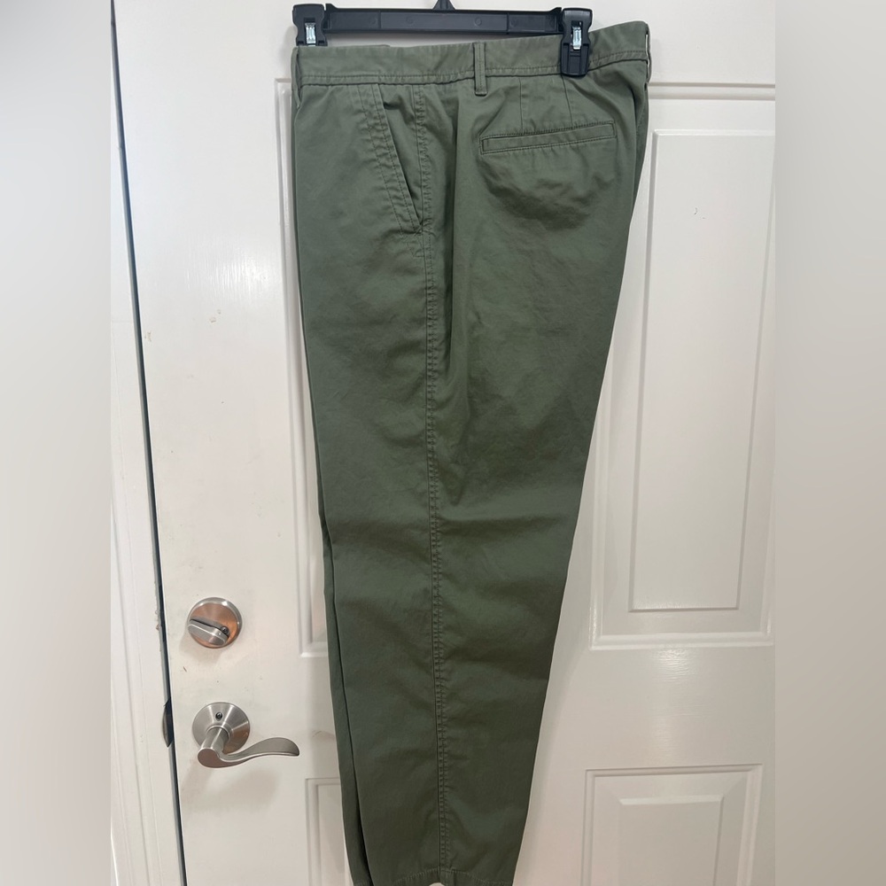 Talbots Relaxed Chinos Olive Green Pants